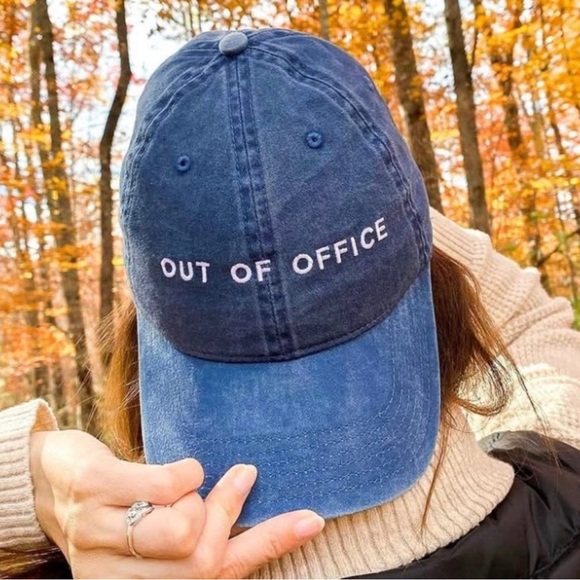 AVANTSTAY “Out Of Office” Baseball Cap - Picture 1 of 4
